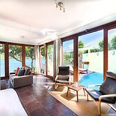 473 Grenada Boutique Resort