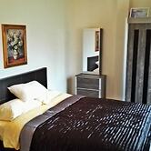 Homely Ground Apartment