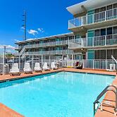 Surf Inn Suites