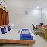 OYO 10209 Hotel AVS Sweet Magic