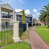 Port Adelaide Harbourside Home