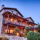 Pera Alonia Guest House