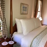 Spring Hill Inn