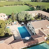 Howard Johnson by Wyndham Rinconada de Los Andes