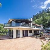 The Beach House at Arthur Bay