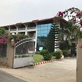 Kings Crown Resort - Mandarmani