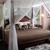 Inn to the Woods B&B