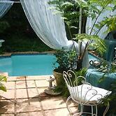 Emerald Guest House Springs