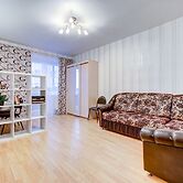 AG Apartment Rossiskiy 8