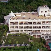 Hotel Hilltop Palace