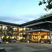 Must Come Boutique Hotel