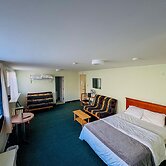 Asessippi Inn