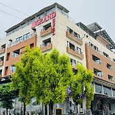 Grand Islamabad Hotel