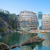 InterContinental Shanghai Wonderland by IHG