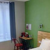 Logis Hotel Yseria - Historical Center