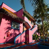 Del Sol Beachfront Hotel and Condos