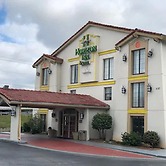 Horizon Inn & Suites