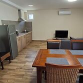 Aranyhal Apartmanház