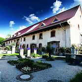 Hotel Gaststätte Rainhof Scheune