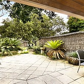 The Apartment Service MORTN