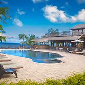 Sunset Reef Resort & Spa