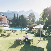 Wellnesshotel ...liebes Rot-Flüh
