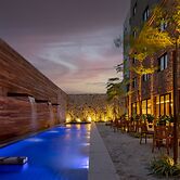 Pauli Boutique Hotel