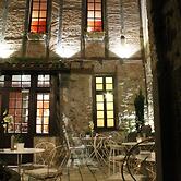 Hotel Raymond VII
