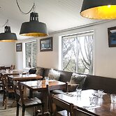Feathertop Alpine Lodge