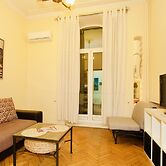 LUXKV Apartment on Sadovaya