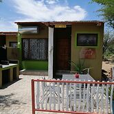 Ann's Lodge & Camping