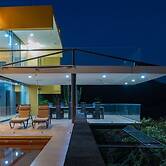 Casa Ave del Risco (Villa con río y cascada al interior)