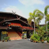 Pueng Luang Hotel