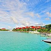 Eden Island, Beach front, Luxury, 3 Bed Ensuite, WiFi