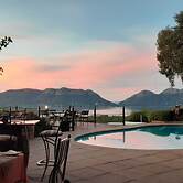 La Montagne Guest Lodge