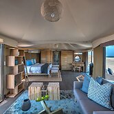 Kingfisher Retreat by Sharjah Collection