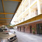 Jirasin Hotel & Apartment
