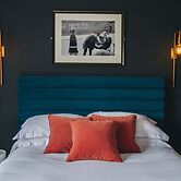 The Porterhouse Grill & Rooms