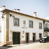 Solar Sampaio E Melo