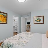 Rovigo Vacation Rental: Spacious Retreat with Panoramic Lake Views in 
