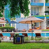 Miridiya Lake Resort