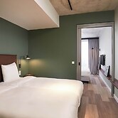 Corendon Urban Amsterdam Schiphol Airport Hotel