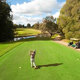 cluBarham Golf Resort