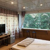 Hana Riverside Villa