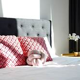 Shadow Play 2Bed Ocean View Apartment