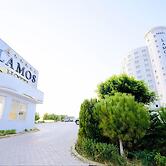Lamos Hotel