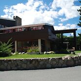 Village Club Yravals