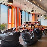 Holiday Inn - the niu, Hide Berlin Friedrichshain by IHG