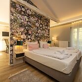 Little Suite Apartments