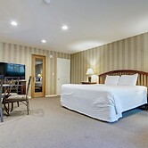Pocono Mountain Villas MOD Collection by Sonesta